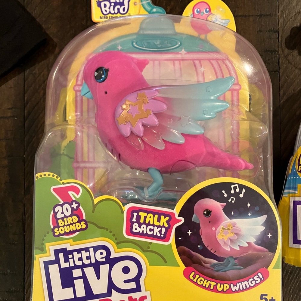 Little Live Pets - Skylar